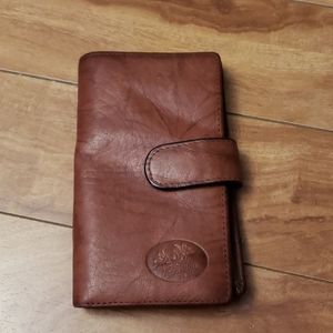 Buxton wallet